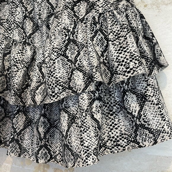 Girls animal print skirt - Picture 2 of 3